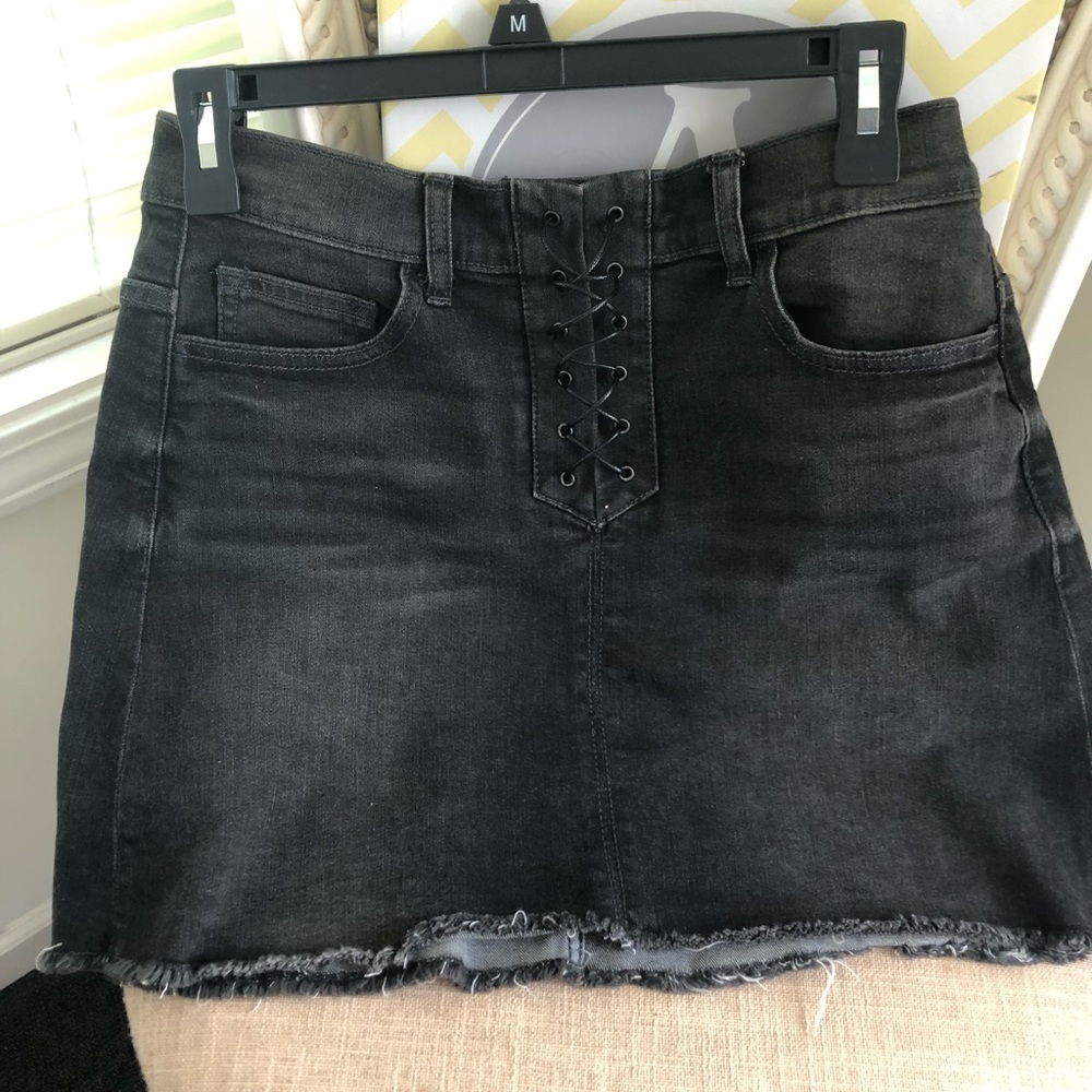 Sneak Peak skirt